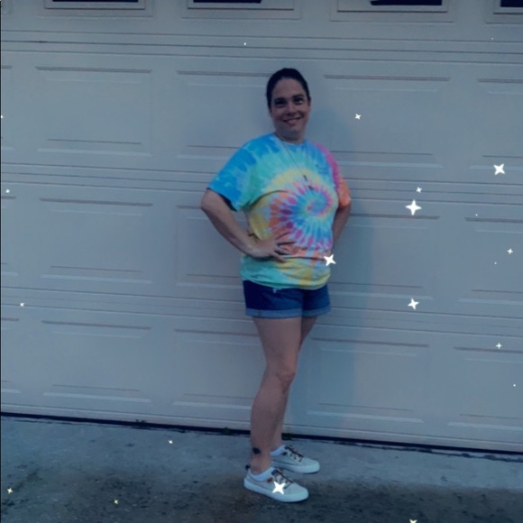 Meet your Posher, Melissa - Picture 1 of 1